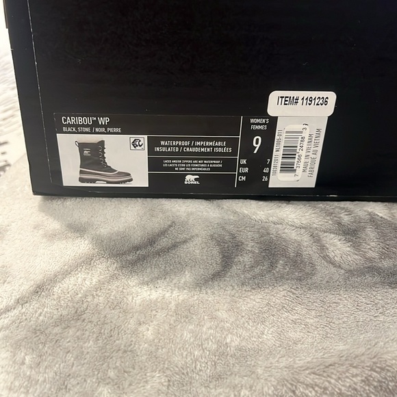 Sorel Women's Caribou Waterproof Snow Boots Size 9 - Picture 3 of 3